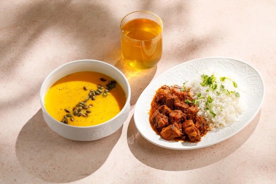 Pumpkin cream soup + Georgian pork solyanka with rice