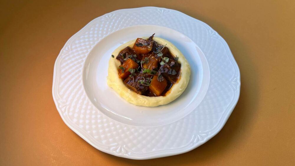 Stewed beef with pumpkin and mashed celery with potatoes