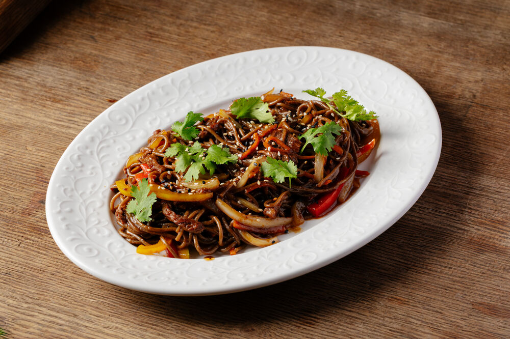 Соба с говядиной