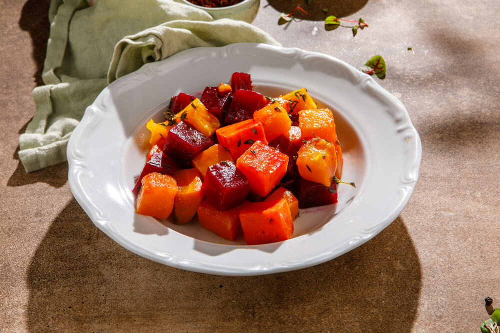 Baked vegetables with herbs