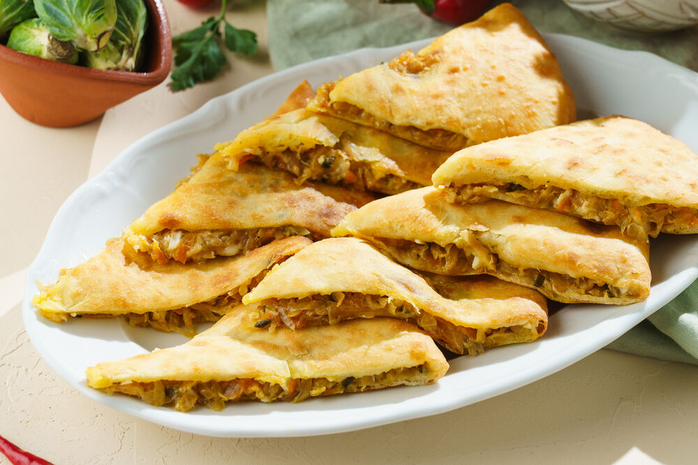 Ossetian pie with cabbage