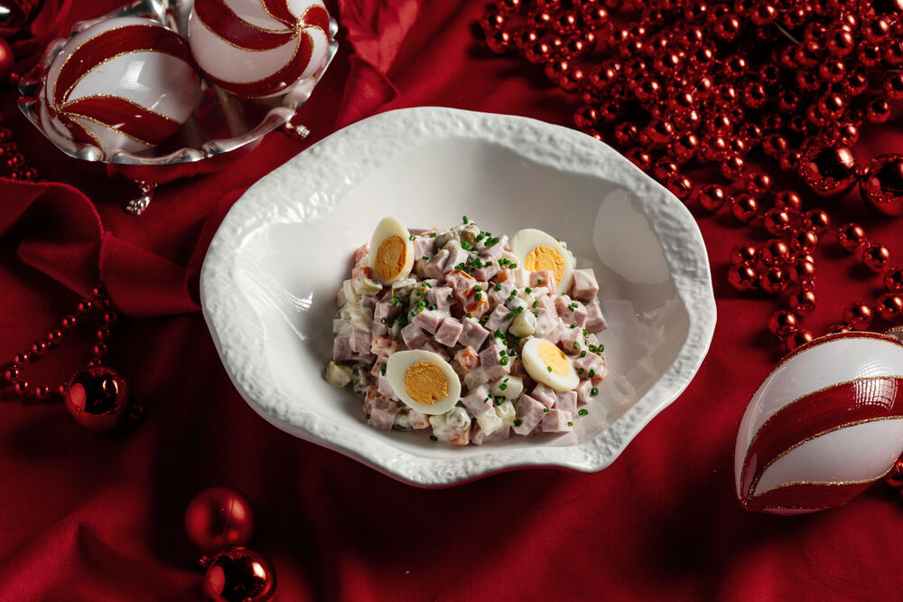 Olivier salad with sausage 0,5 kg