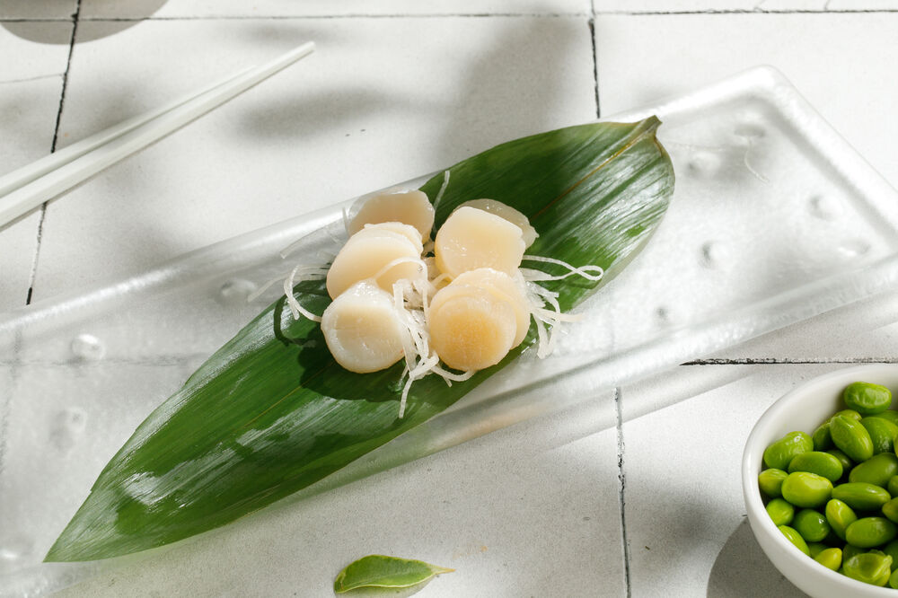 scallop sashimi