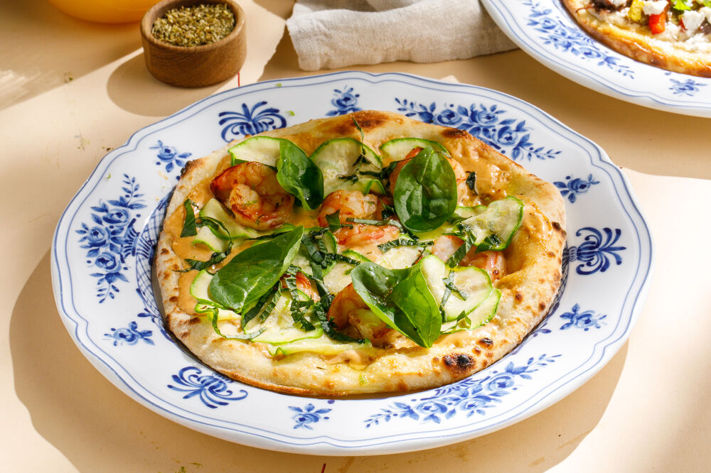 Zucchini and shrimp flatbread 