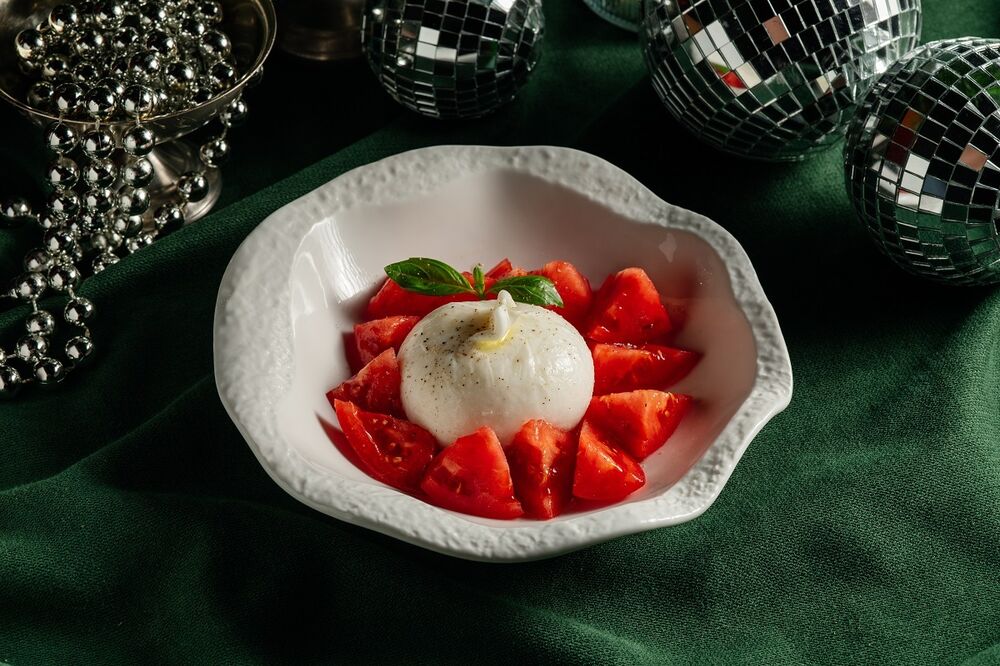  Farmer's Burrata with Tomatoes