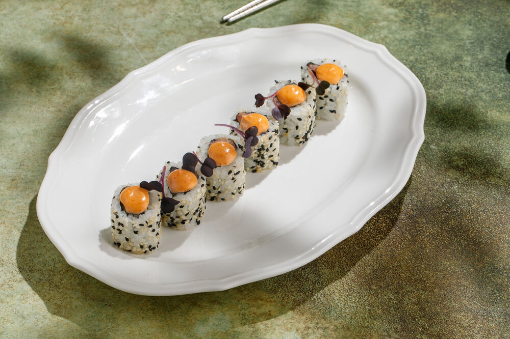 Spicy tuna roll