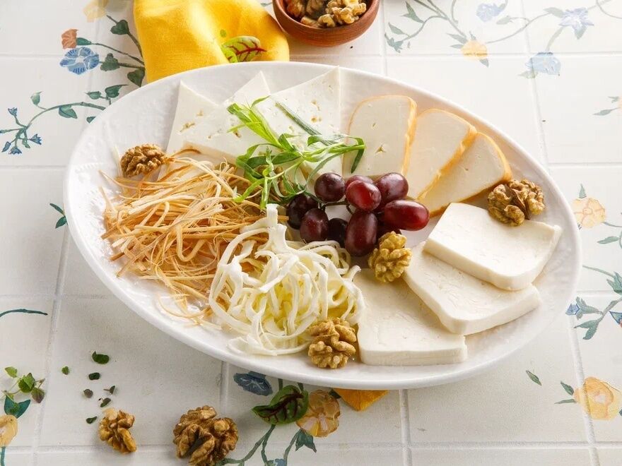 Ассорти из грузинских сыров