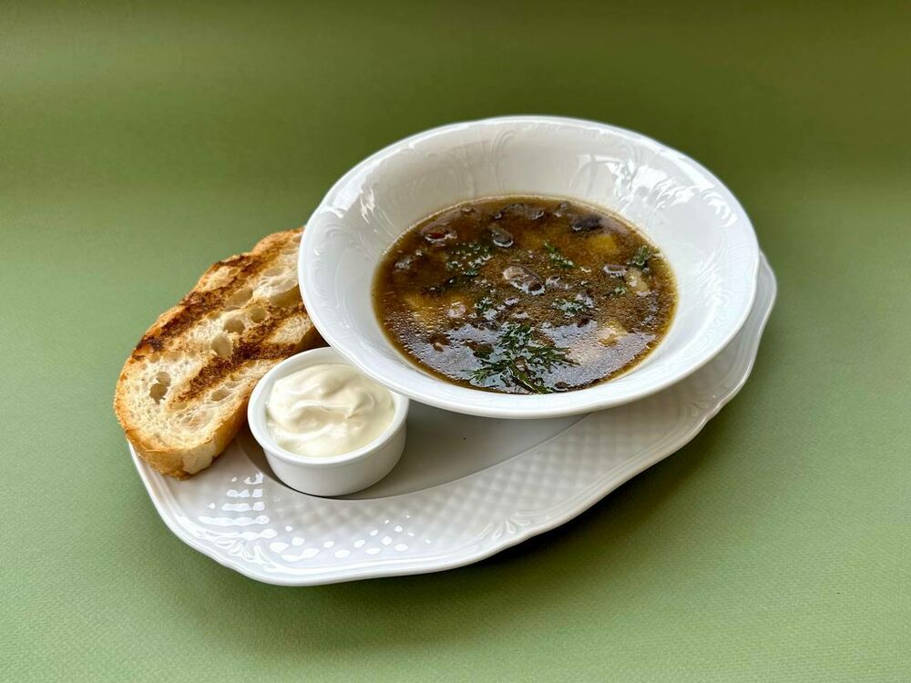 Vyatka style butter mushroom soup