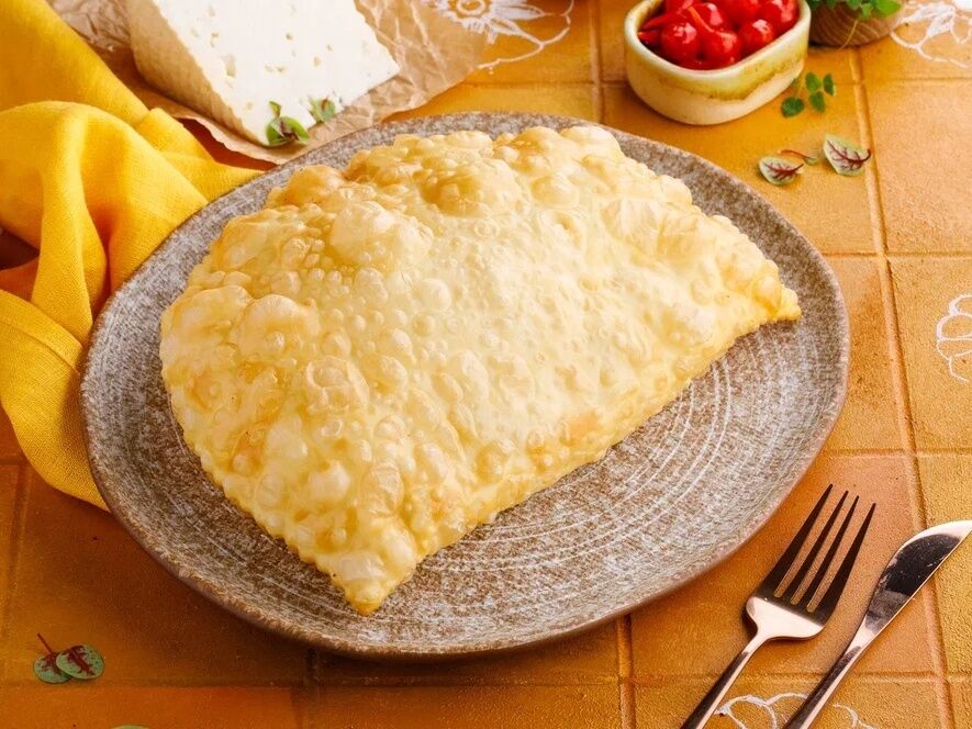 Чебурек с телятиной