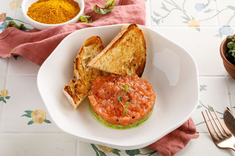 Тартар из лосося