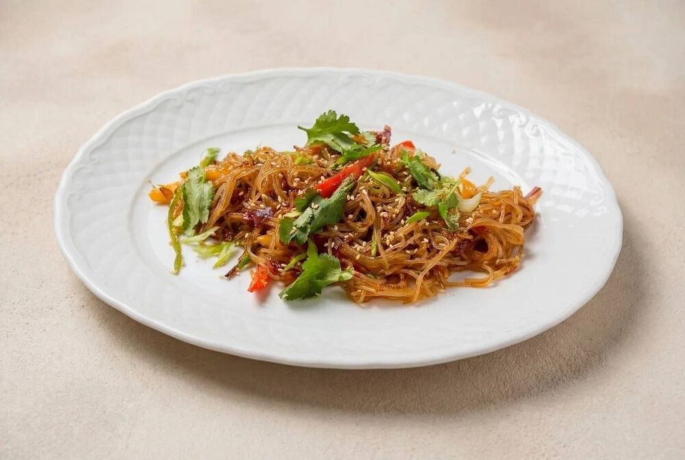 Лапша по-сингапурски с овощами