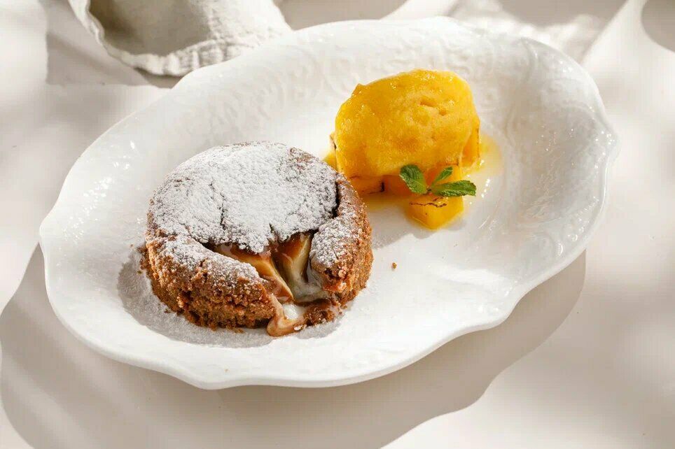 Coconut kulan with caramel chocolate and burnt mango