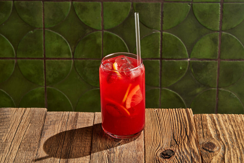 Strawberry jasmine lemonade