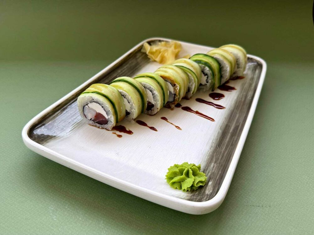 Creamy cucumber roll with tuna and shrimp