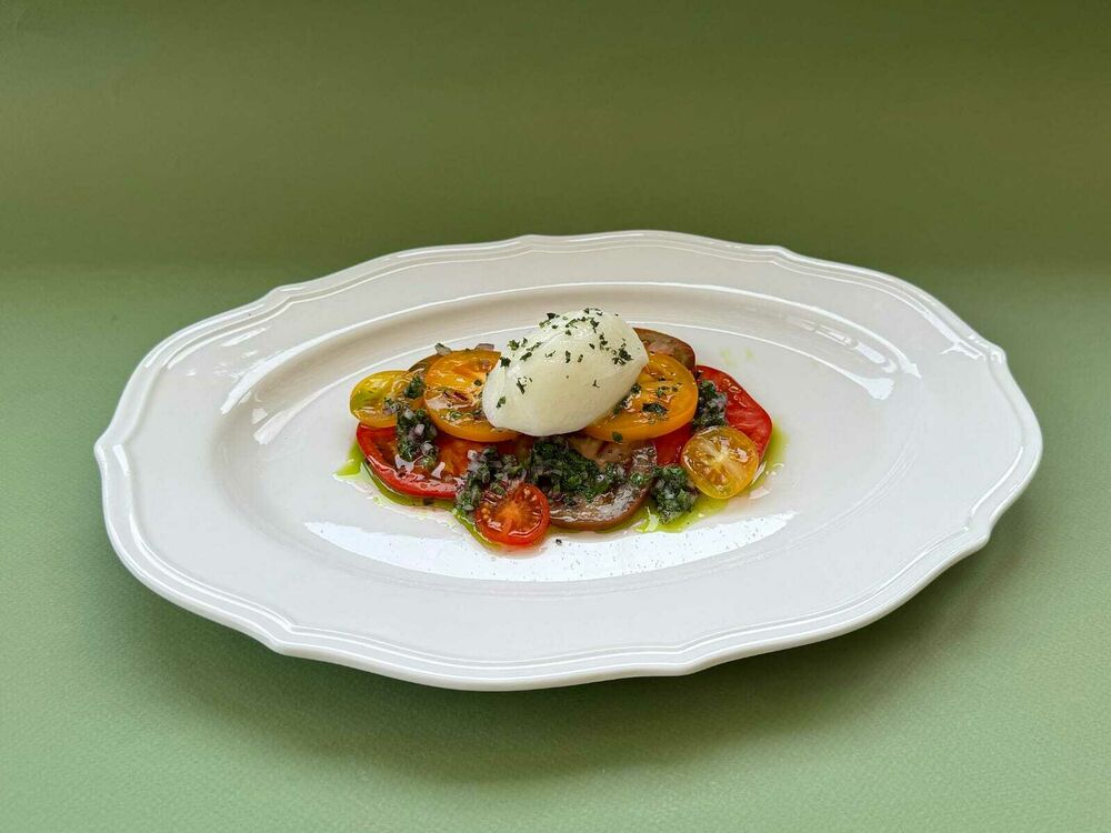 Tomato carpaccio with lime sorbet