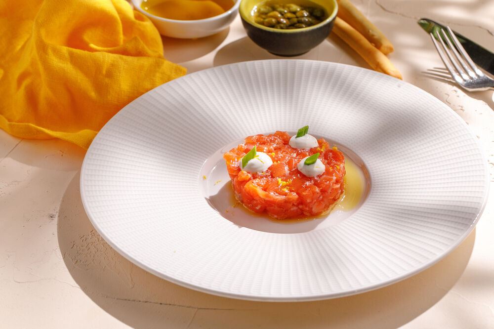 Tartare salmon