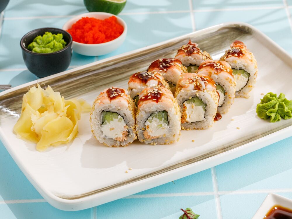 Roll with spicy shrimp 1+1
