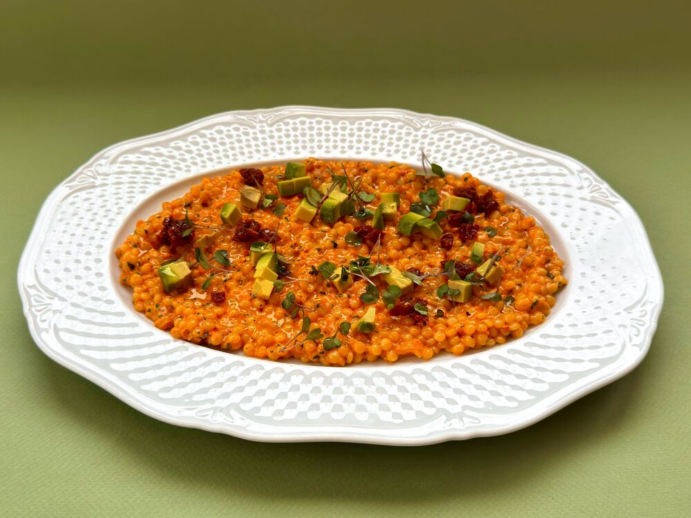 Ptitim with creamy "Napoli" and avocado 1+1