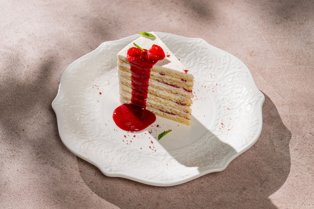  Milk Girl Cake with Raspberries