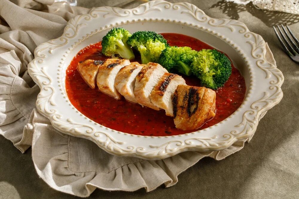 Chicken Breast with Broccoli