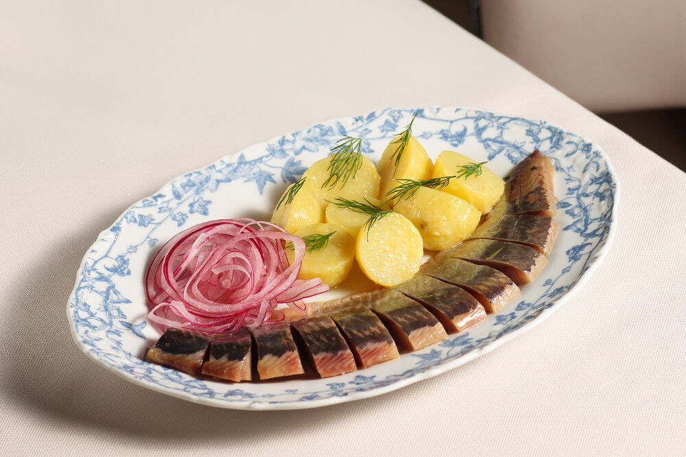 Olyutorskaya herring with potatoes