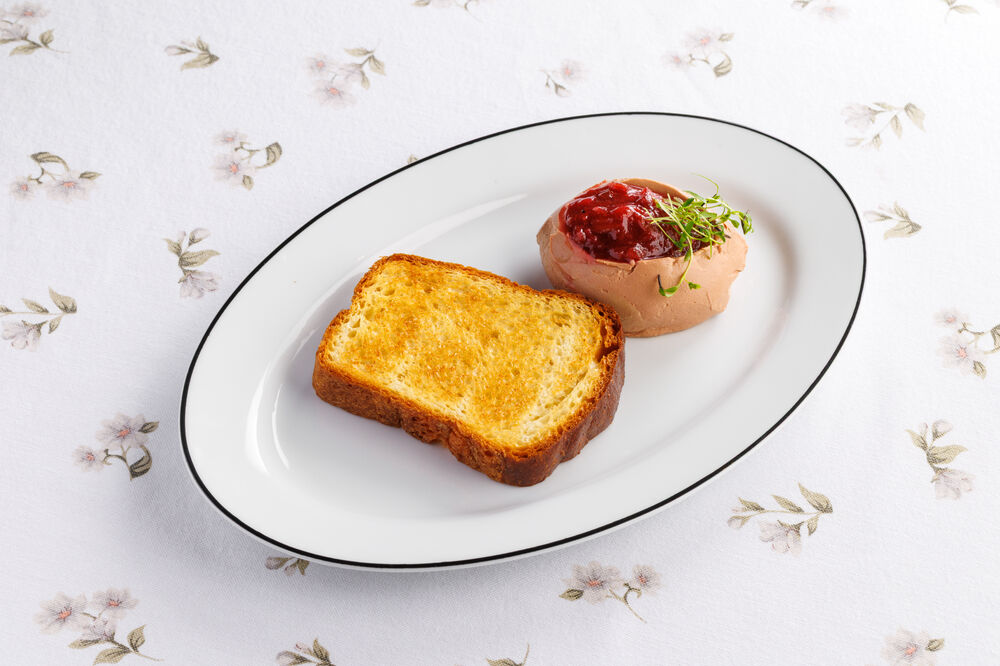 Guinea fowl liver paste and rhubarb jam