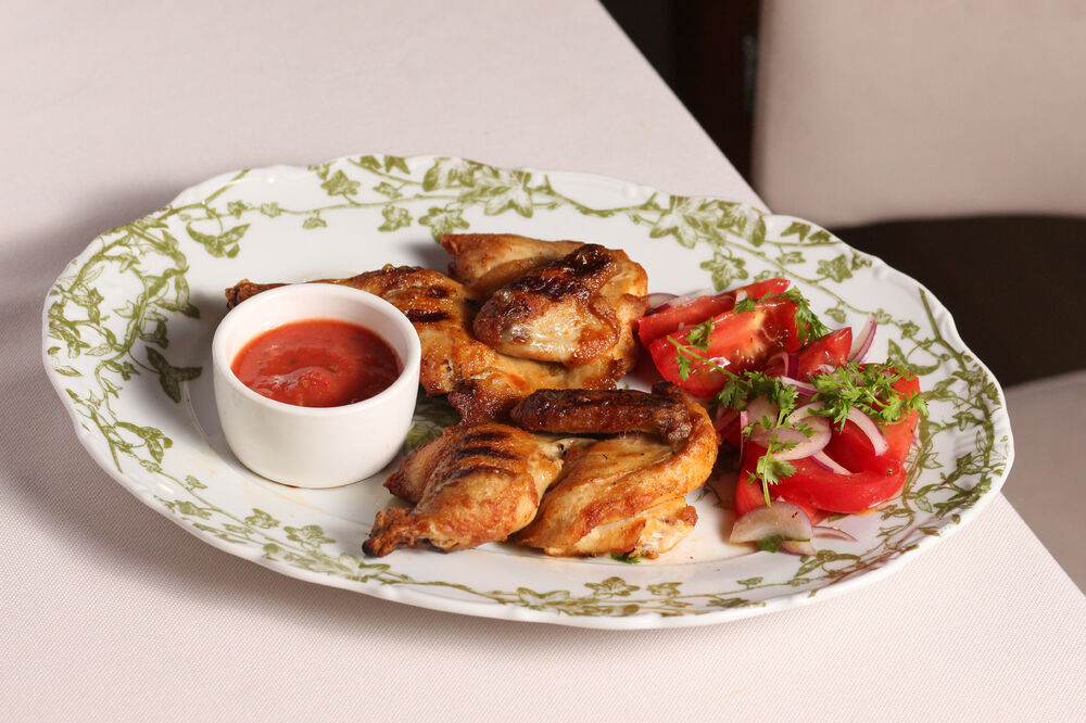 Grilled chicken with Abkhaz adjika
