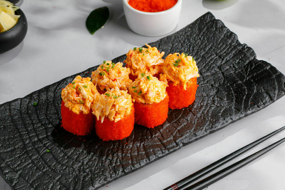 Spicy roll with masago caviar and crab