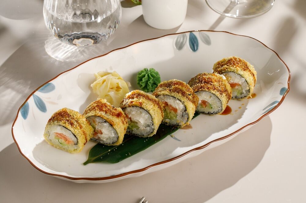 Ролл темпура с лососем 
