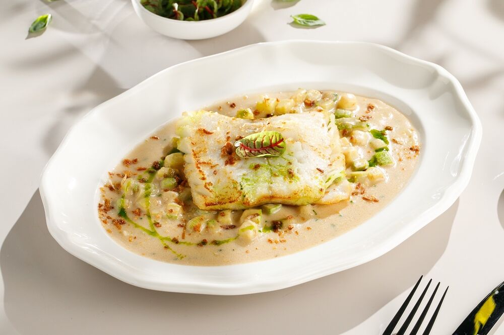 Cod with zucchini and Mornay sauce