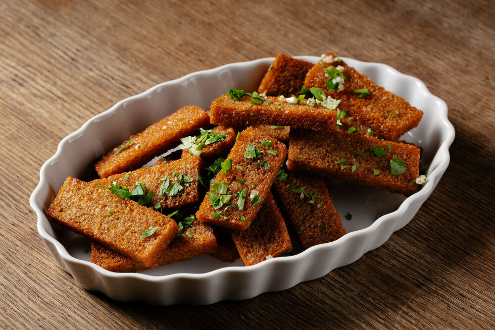 Гренки с чесноком