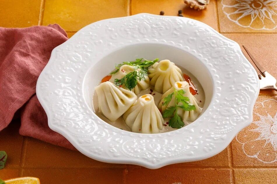 Patara khinkali with turkey and satsivi