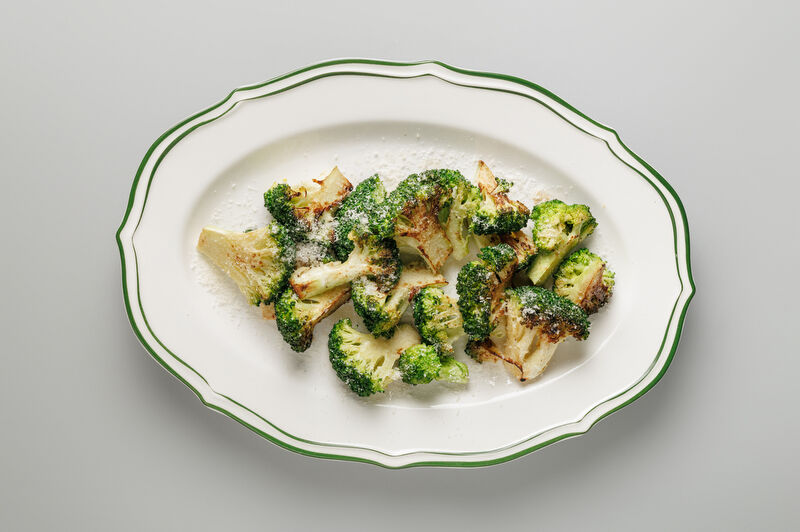 Брокколи с пармезаном 