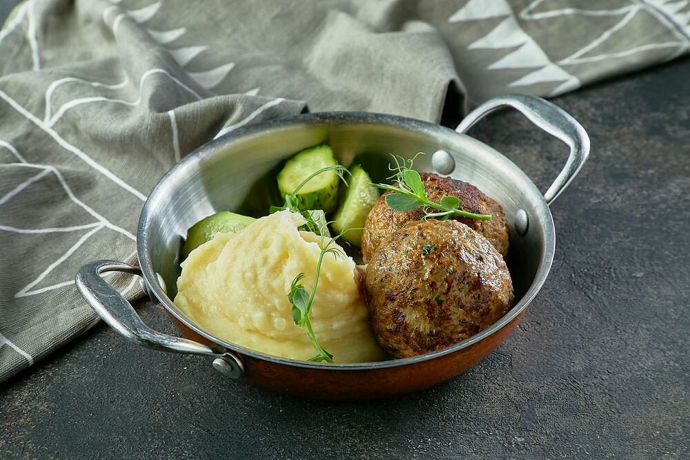 Homemade cutlets from Petrovna