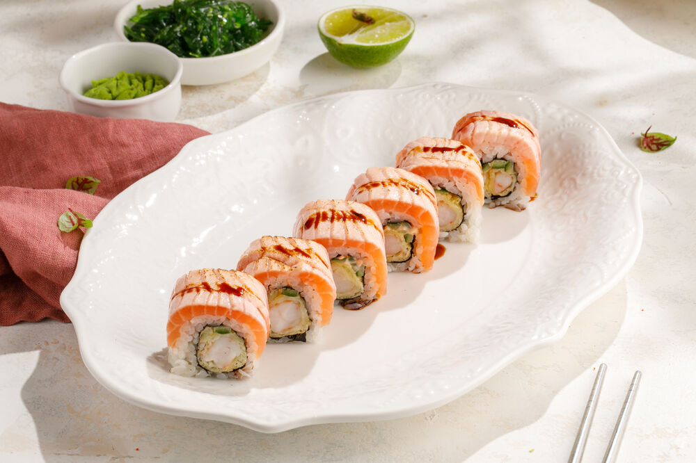 Ролл с креветкой в темпуре