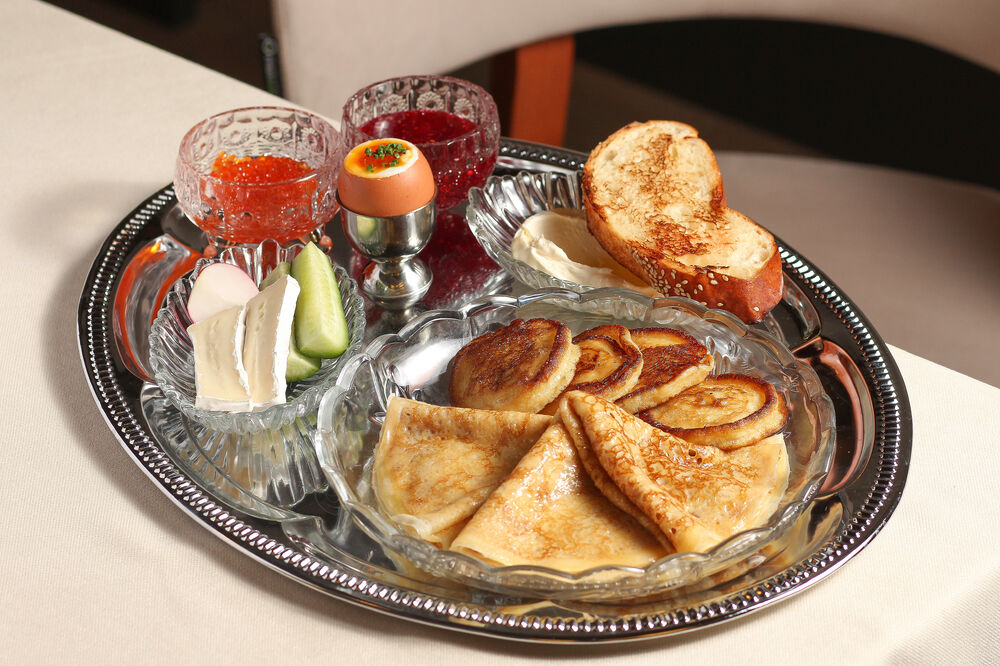 Russian merchant's Breakfast