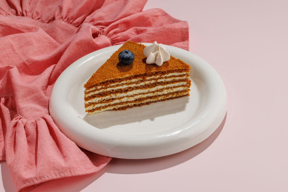  "Medovik" Honey Cake (Kid-Friendly)