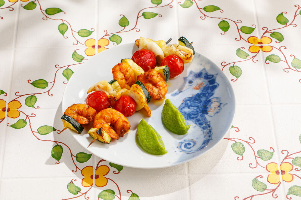 Children's seafood shashlik with broccoli puree