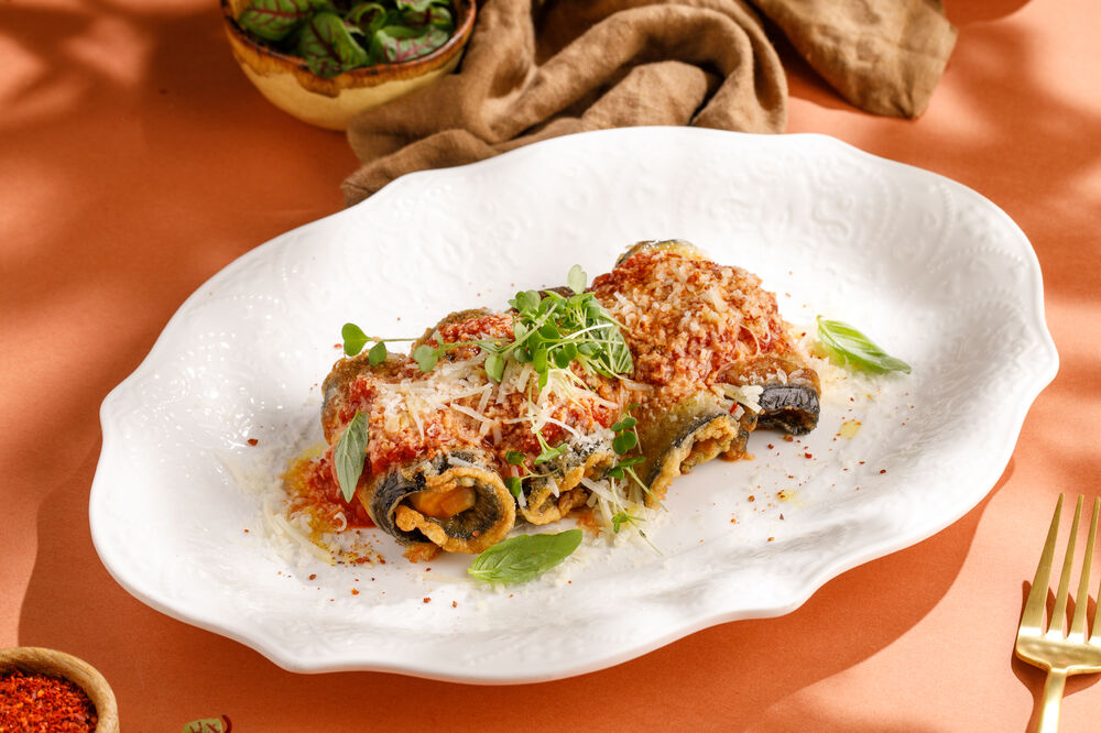 Eggplant rolls with smoked suluguni cheese