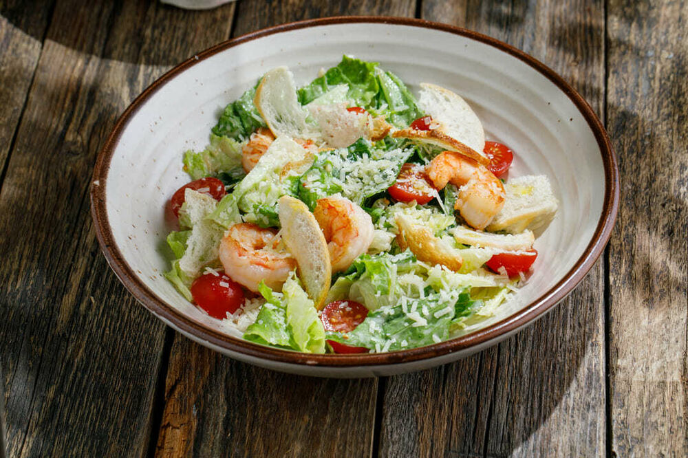 Caesar with shrimp 400 g