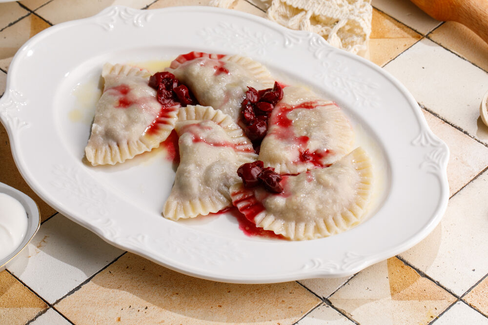 Вареники с вишней