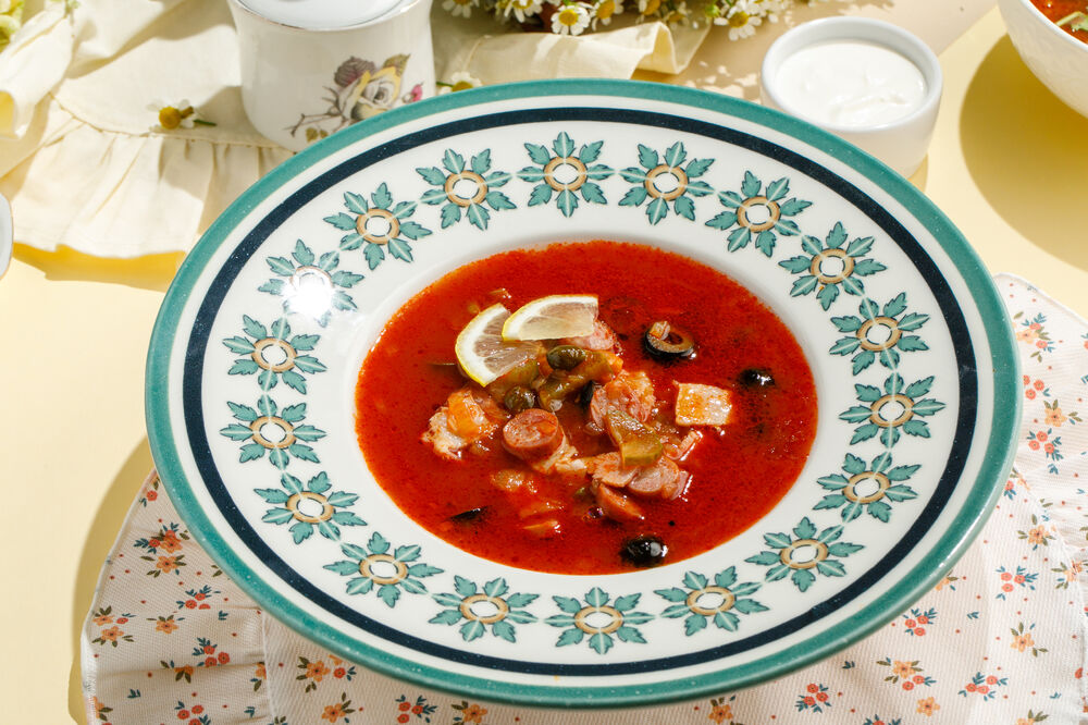 Солянка мясная