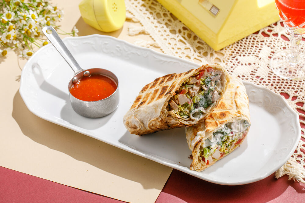 Шаверма с цыпленком на гриле