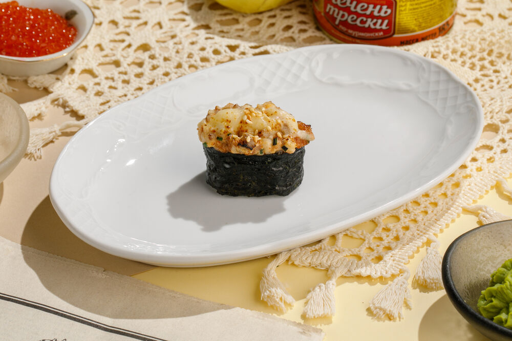 Запеченые суши с угрем