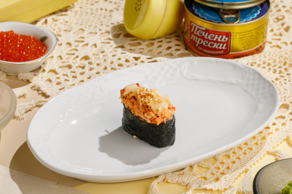 Запеченные суши с крабом