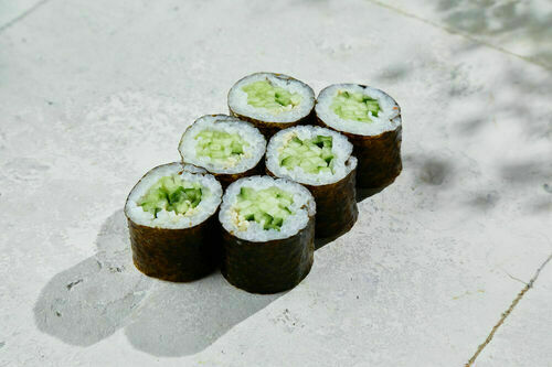 Cucumber roll