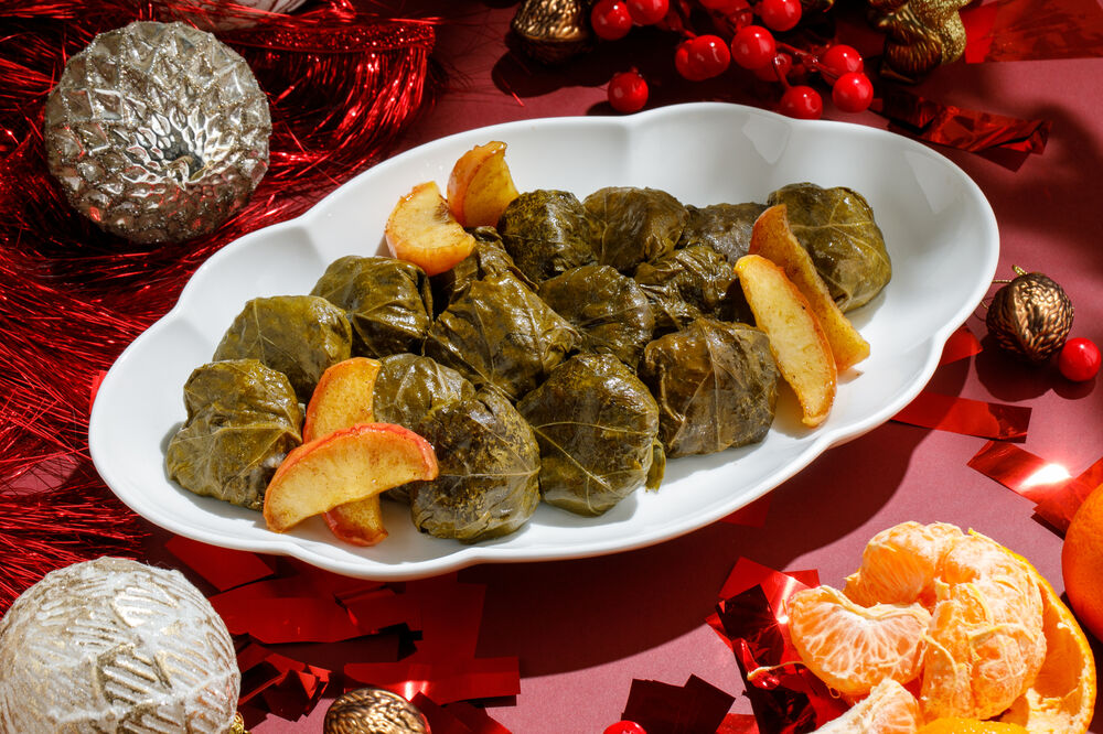 Dolma with duck and apples 0,9 кг