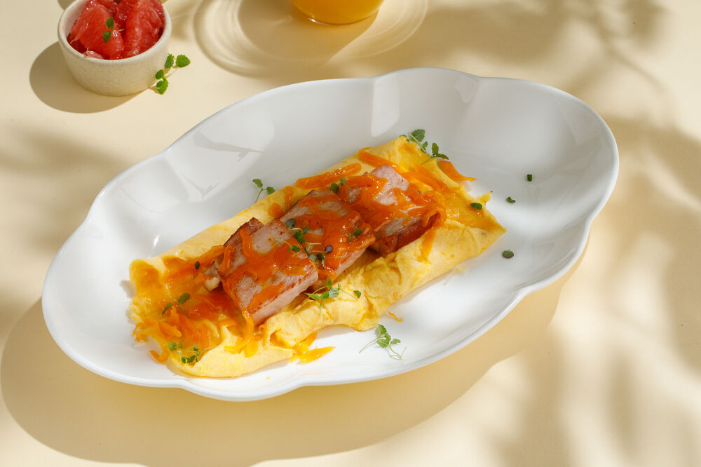 Omelette with Tambov ham