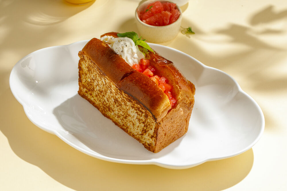 Бриошь с томатами и страчателлой