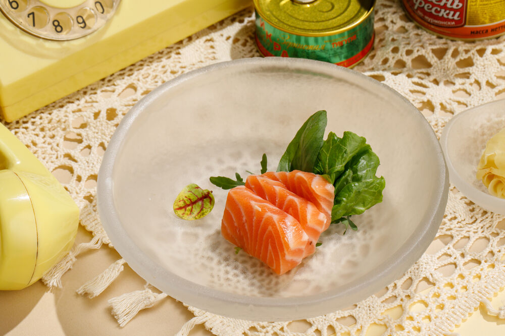Sashimi salmon